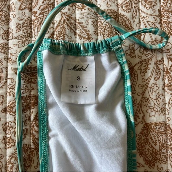 New Motel Rocks Bikini - Picture 2 of 4